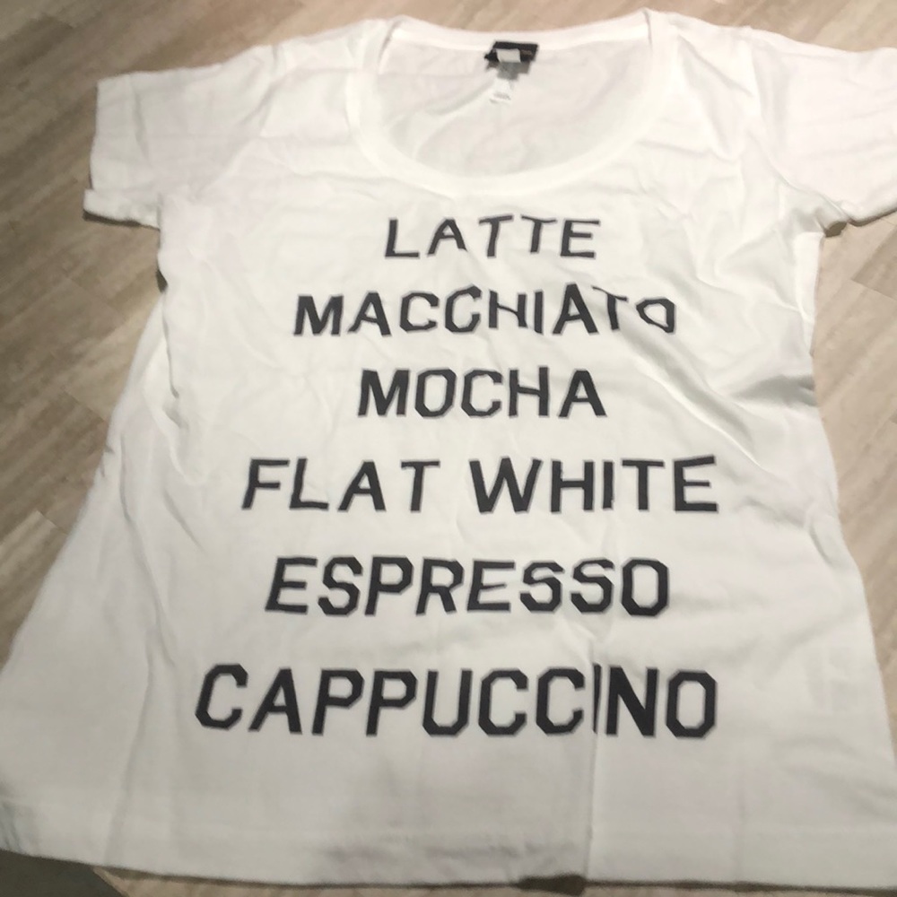 3 scoop neck T-shirt’s